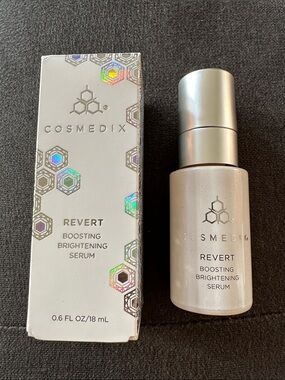 BNIB COSMEDIX Revert Boosting Brightening Serum - 0.6oz